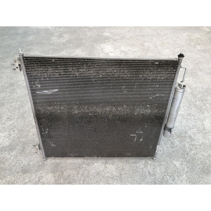 Condensador Para Land Rover Discovery 2013, 2014, 2015, 2016, 2017, 2018, 2019, 2020, 2021, 2022 - Motor 3.0 Litros - Original
