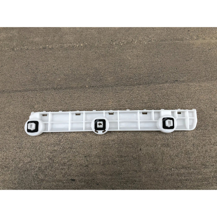 Guia Defensa Trasera Izquierda Para Nissan Versa 2012, 2013, 2014, 2015, 2016, 2017, 2018, 2019