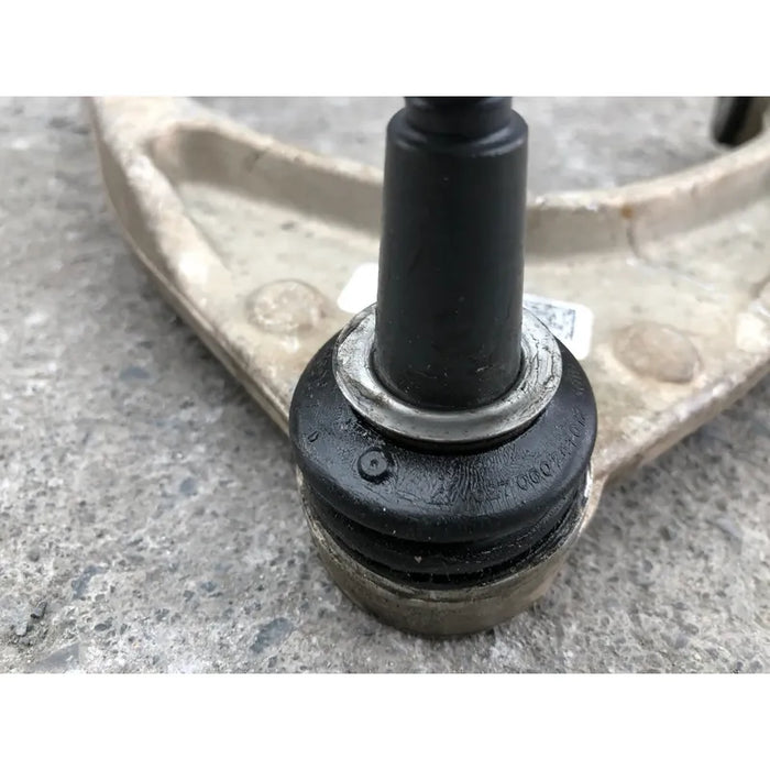 Horquilla Delantera Derecha Superior Tahoe 2015 2016 2017 2018 2019 2020 Motor 5.3