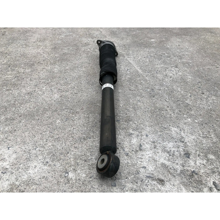 Amortiguador Trasero Izquierdo Para Honda Accord 2018, 2019, 2020, 2021, 2022 - Motor 1.5 Litros, 4 Cioindros - Original