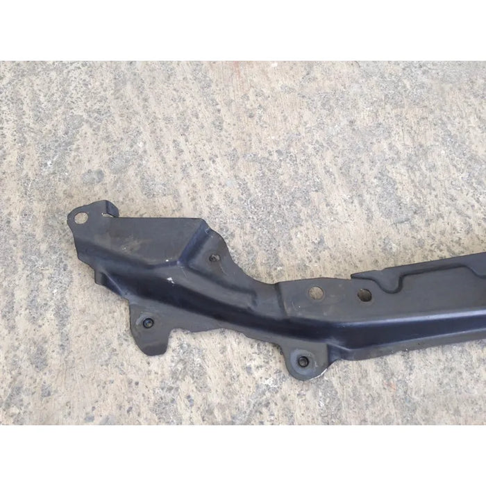 Seccion Superior De Marco Radiador Para Bmw 525 2005-2006