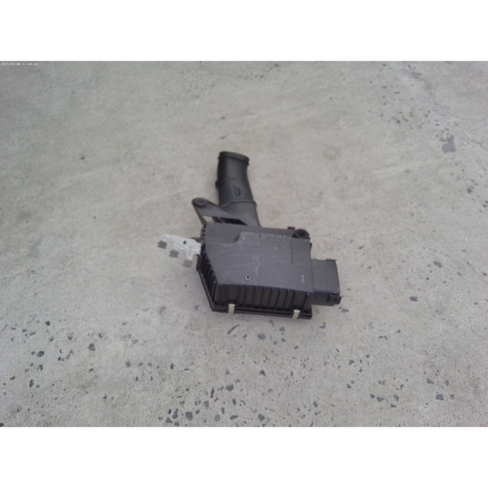 Porta Filtro De Aire Bmw 335i Sedan 2011 2012 2013 3.0