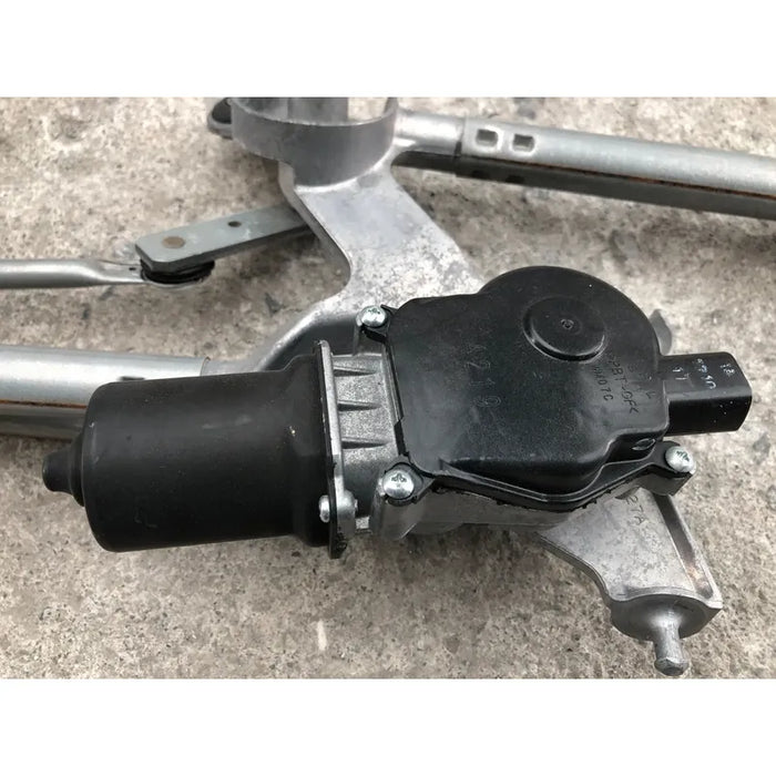 Motor Limpia Parabrisas Para Toyota Prius 2010, 2011, 2012, 2013, 2014, 2015 (original)