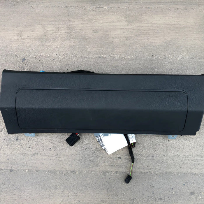 Bolsa De Aire Rodillas Copiloto Mercedes Benz Cla250 2014, 2015, 2016, 2017, 2018 Original Negro