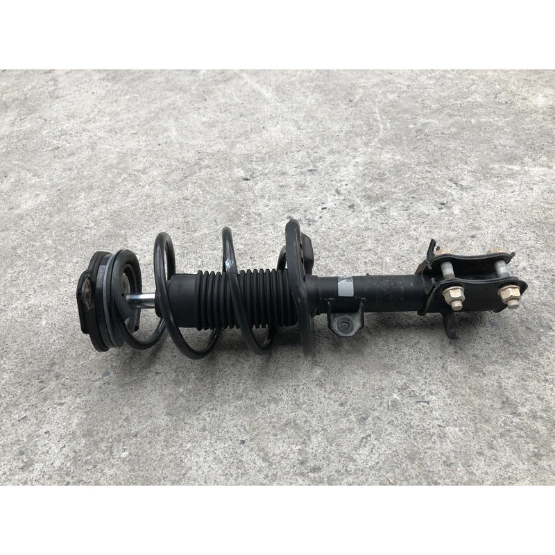 Amortiguador Delantero Izquierdo Para Nissan Sentra 2013, 2014, 2015, 2016, 2017, 2018, 2019 - Motor 1.8 Litros, 4 Cilindros - Original