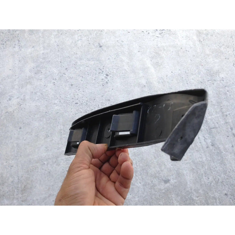 Guia Defensa Delantera Izquierda Para Jetta A4 1999-2005