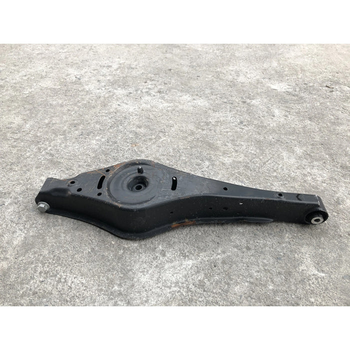 Horquilla Trasera Izquierda Para Volkswagen Passat 2012, 2013, 2014, 2015, 2016, 2017, 2018, 2019, 2020, 2021 Motor 2.0 Original