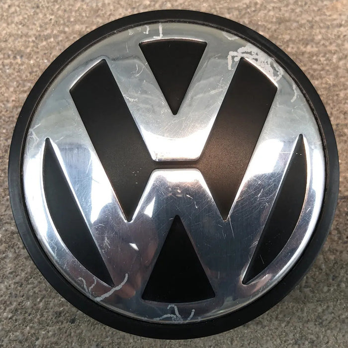Copa Centro De Rin Volkswagen Cc 2012, 2013, 2014, 2015, 2016, 2017 $ X Pieza Plata/negro