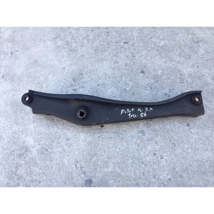 Tirante Trasero Derecho Central Para Honda Pilot 2016, 2017, 2018 - Motor 3.5 Litros, V6 - Original