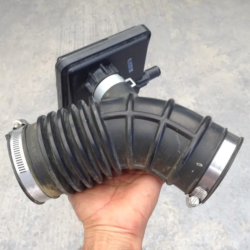 Manguera De Porta Filtro De Aire Para Nissan Altima - Modelos 2013, 2014, 2015, 2016, 2017, 2018 -- Motor 2.5 Litros, L4