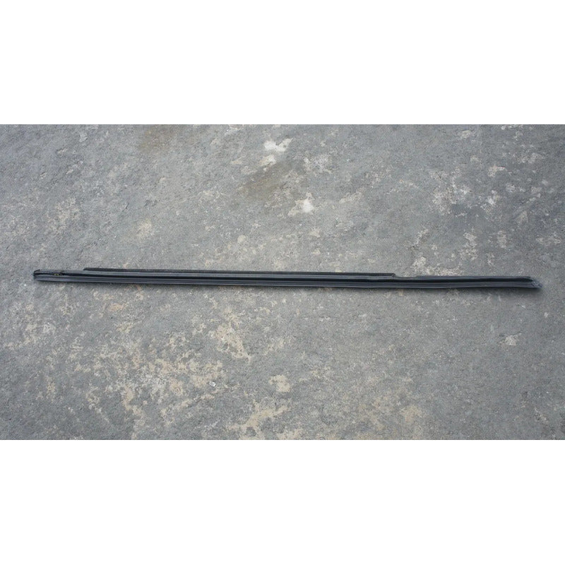 Moldura De Felpa Puerta Trasera Derecha Para Jaguar Xe 2015, 2016, 2017, 2018, 2019 Original