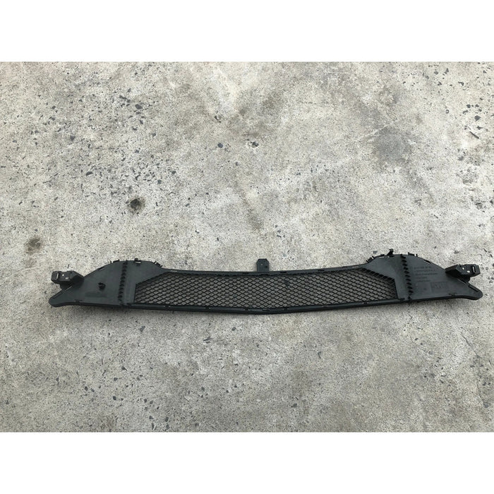 Parrilla Inferior Central Mercedes Benz Cla250 2014 2015 2016 2017 2018 2019, Original Negro Mate