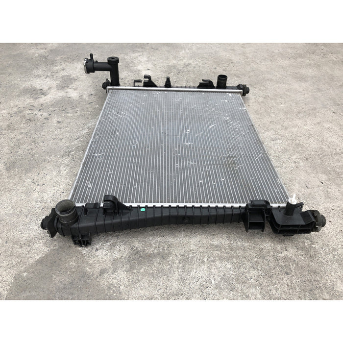 Radiador Original Para Dodge Durango 2011 Al 2015 Motor 3.6