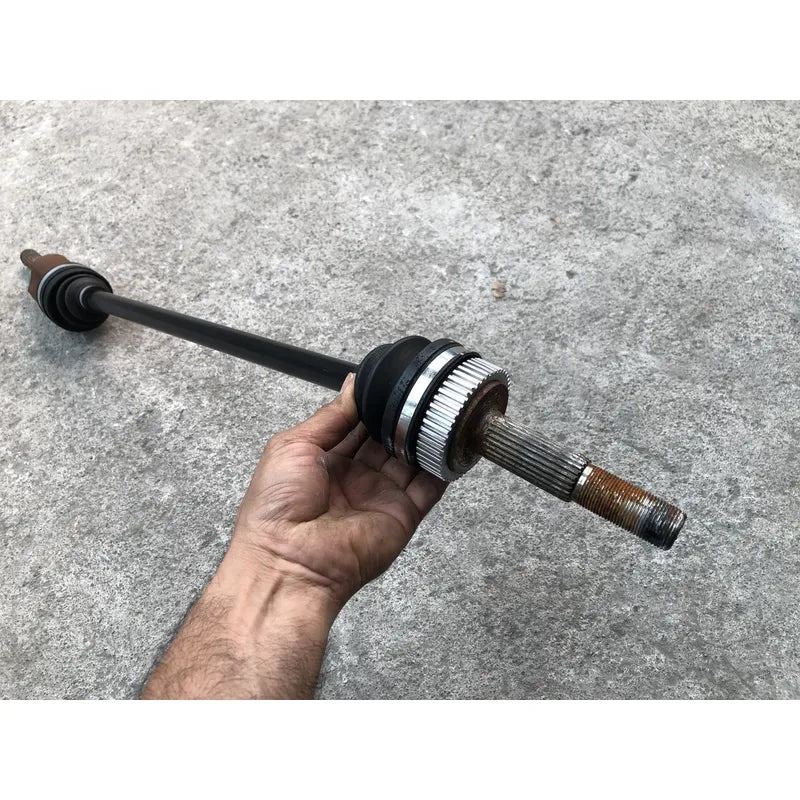 Junta Homocinetica Trasera Izquierda Para Nissan Rogue 2014, 2015, 2016, 2017, 2018, 2019 Motor 2.5 - Original