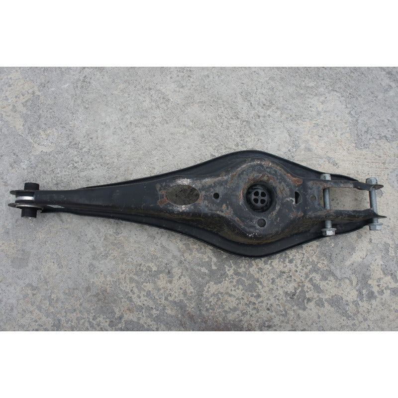 Horquilla Trasera Central Inferior Para Audi A3 2015, 2016, 2017 - Motor 1.8 Turbo