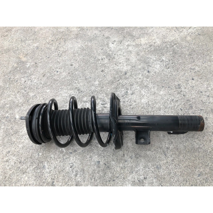 Amortiguador Delantero Derecho Mazda 3 Hatchback 2020 2021 2022 2023, Original