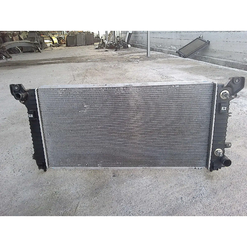 Radiador Agua Original Para Chevrolet Tahoe 2015, 2016, 2017, 2018, 2019, 2020 Motor 5.3 L