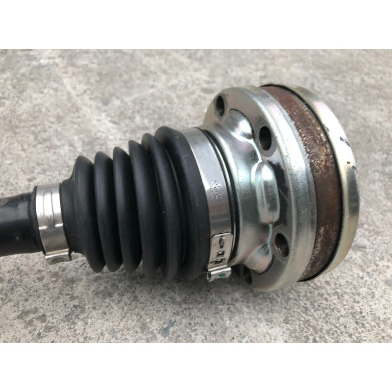 Junta Homocinetica Delantera Izquierda Para Volkswagen Cc 2009, 2010, 2011, 2012 Motor 2.0 Original