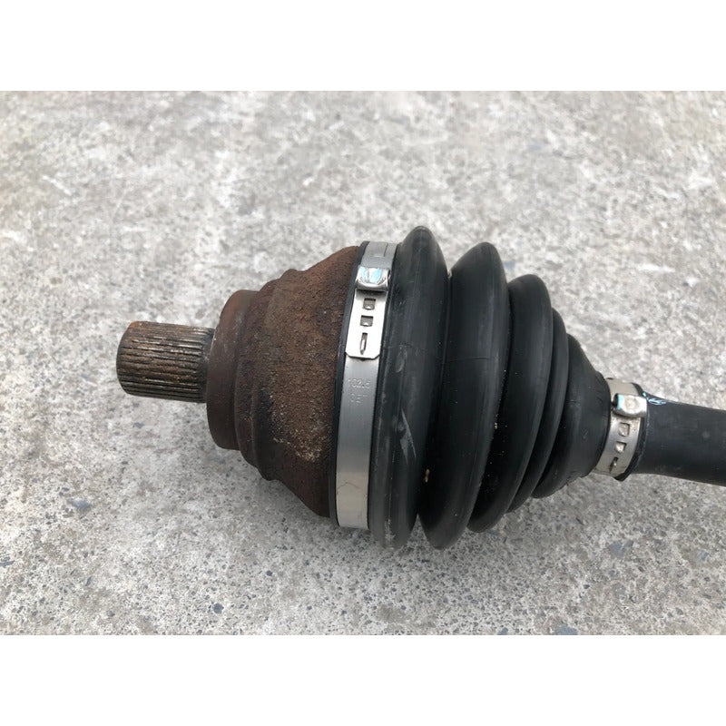 Junta Homocinetica Frontal Izquierda Para Volkswagen Jetta 2005, 2006, 2007, 2008, 2009, 2010, 2011, 2012, 2013, 2014, 2015, 2016, 2017, 2018 Motor 1.4 Original.