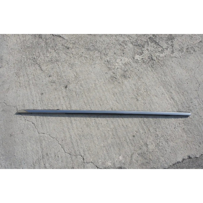 Moldura De Felpa Delantera Izquierda Para Cadillac Cts 2008, 2009, 2010, 2011, 2012, 2013, 2014 - Original