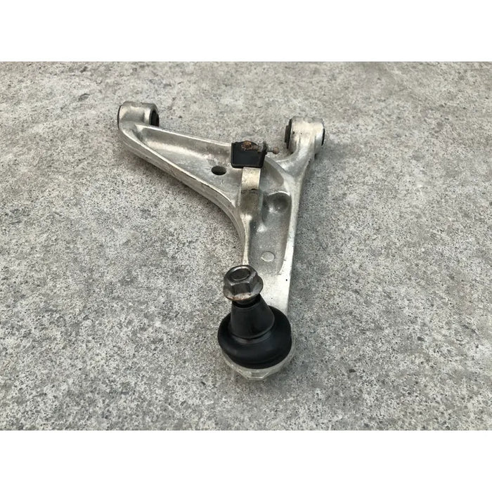 Horquilla Trasera Izquierda Superior Para Infiniti Q60 2013, 2014, 2015, 2016, 2017, 2018, 2019, 2020 Motor 3.0 Original
