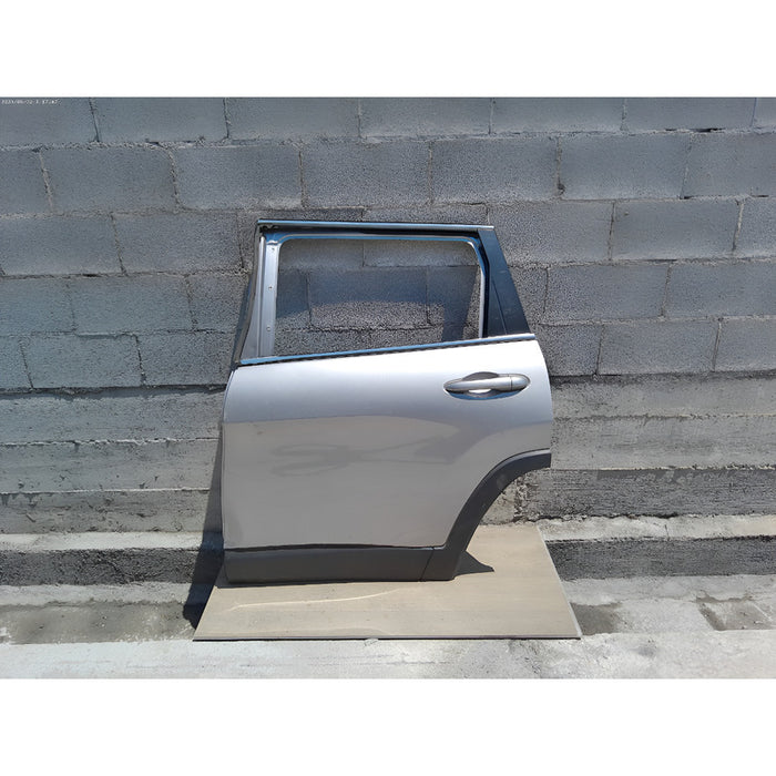 Puerta Trasera Izquierda Jeep Cherokee 2019 2020 2021