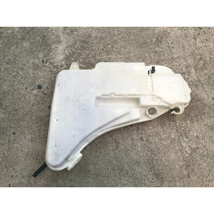 Deposito Limpia Parabrisas Para Bmw 528 2012, 2013, 2014, 2015, 2016 (motor 2.0)