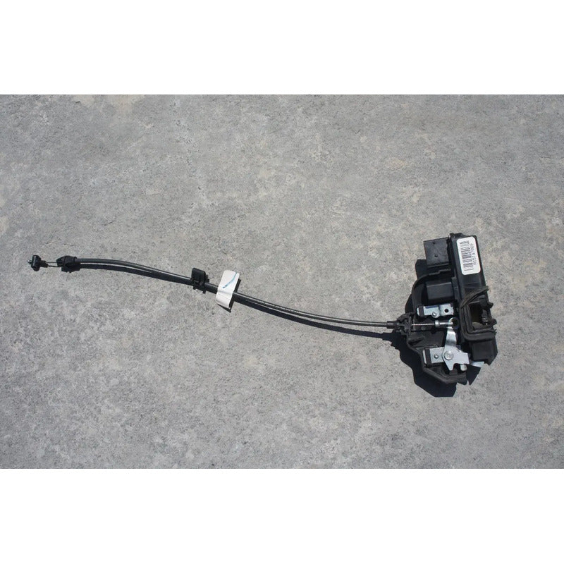 Chapa De Puerta Delantera Derecha Para Cadillac Sts 2005, 2006, 2007 - Original