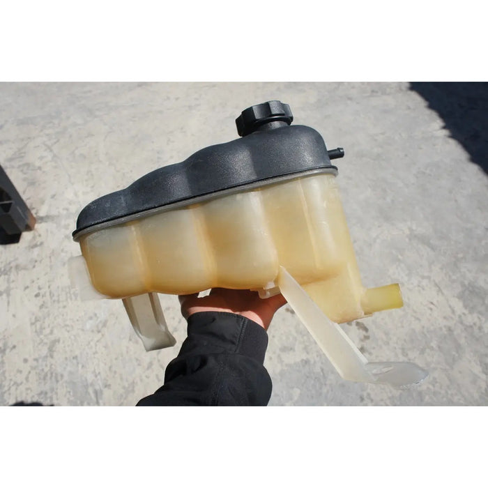 Deposito De Anticongelante Para Chevrolet Suburban 2007, 2008, 2009, 2010, 2011, 2012, 2013, 2014 - Bote Anti Congelante
