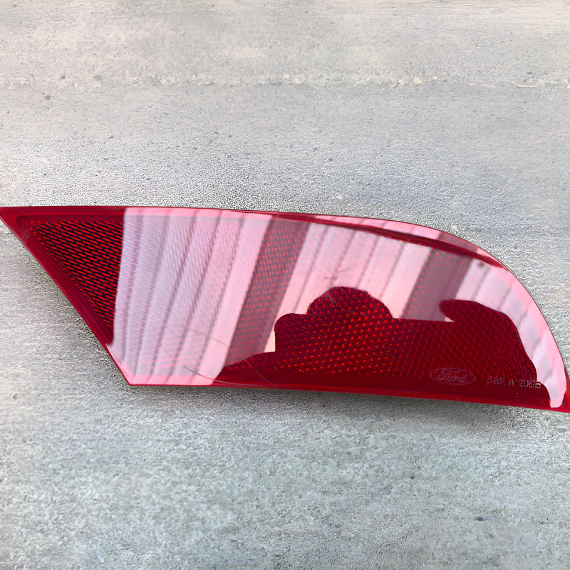 Reflejante Trasero Izquierdo En Defensa Para Ford Escape 2020, 2021, 2022 - Original Rojo