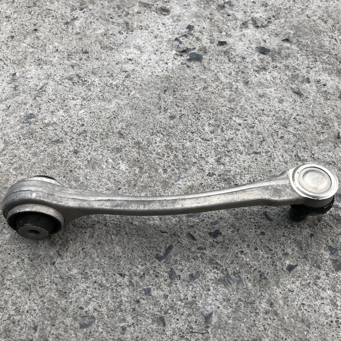 Brazo De Control Delantero Derecho Para Audi A4 2017, 2018, 2019, 2020, 2021, 2022, 2023, 2024 - Motor 2.0, 4 Cilindros - Original