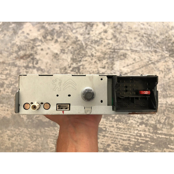 Autoestereo Radio Para Peugeot 301 Active 2017 (original)