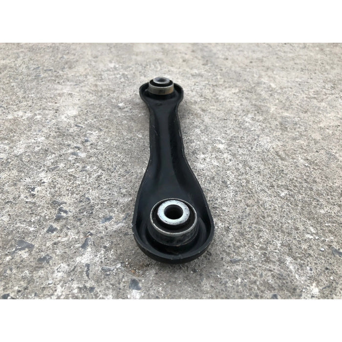 Tirante Trasero Derecho Inferior Para Ford Focus 2012, 2013, 2014, 2015, 2016, 2017, 2018 Motor 2.0