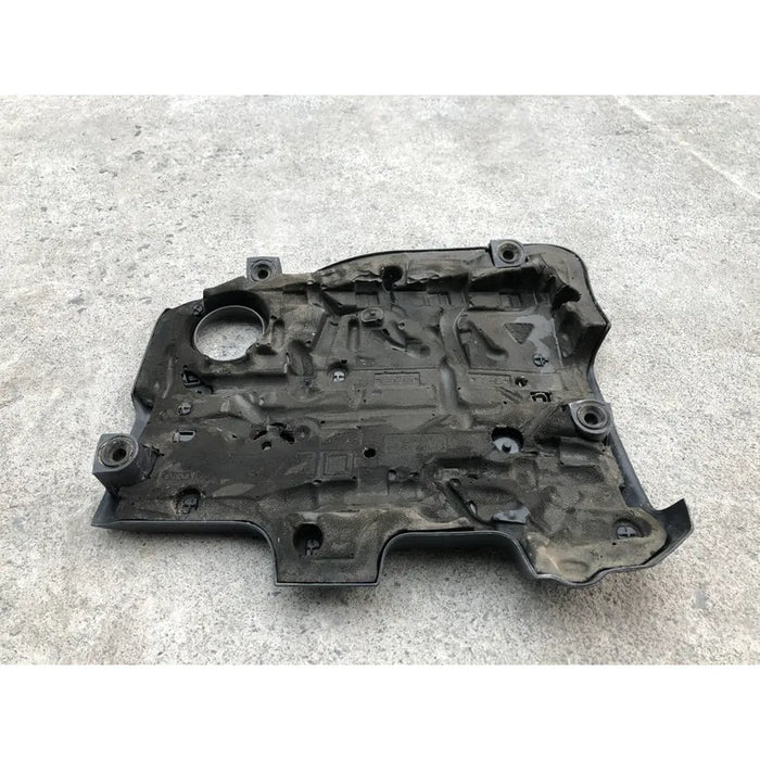 Cubierta De Motor Para Volkswagen Passat 2012, 2013, 2014 Motor 2.0 Lts.