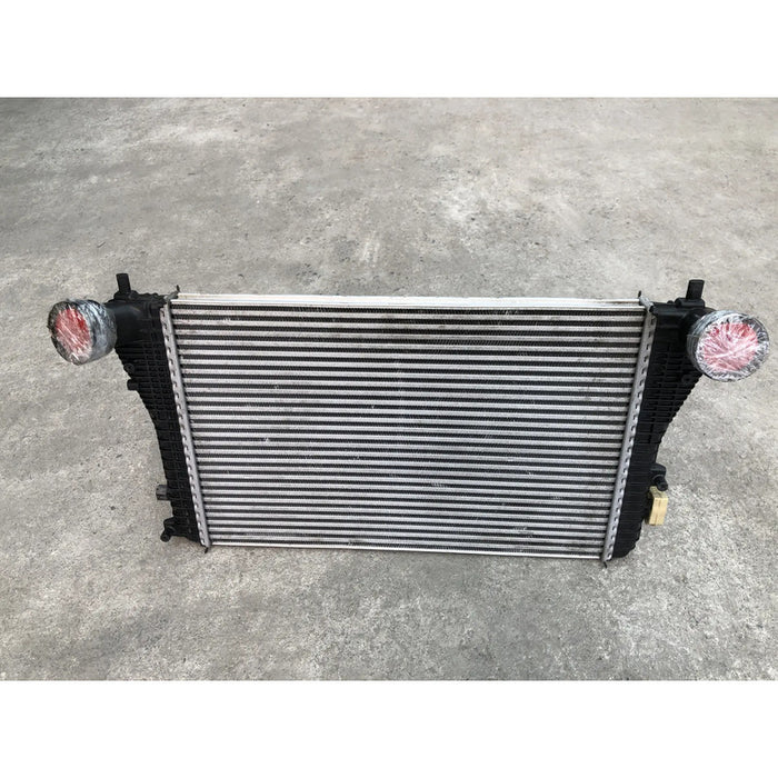 Radiador De Intercooler Para Volkswagen Tiguan 2009, 2010, 2011, 2012, 2013, 2014, 2015, 2016 Motor 2.0 Original
