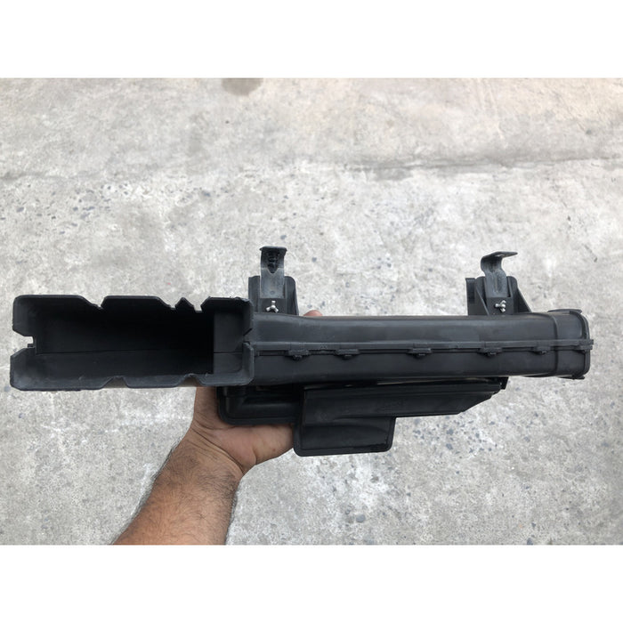 Toma De Aire Superior Mazda 3 2010 2011 2012 2013