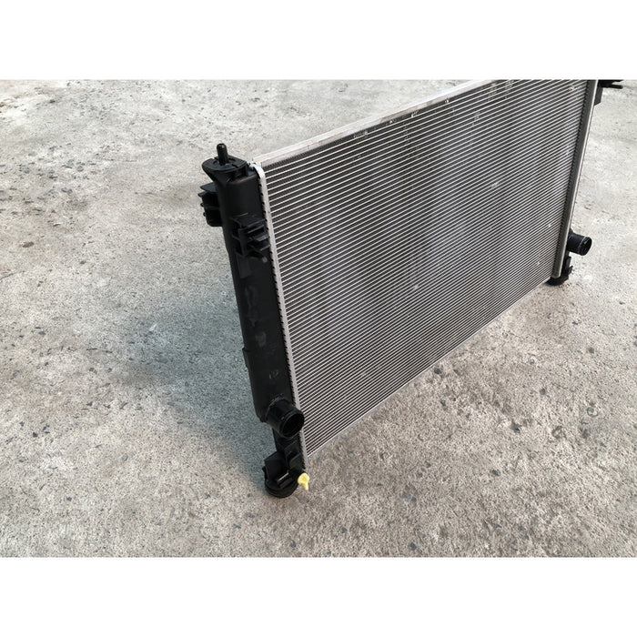 Radiador Original Para Toyota Camry 2018 Al 2023 Motor 2.5