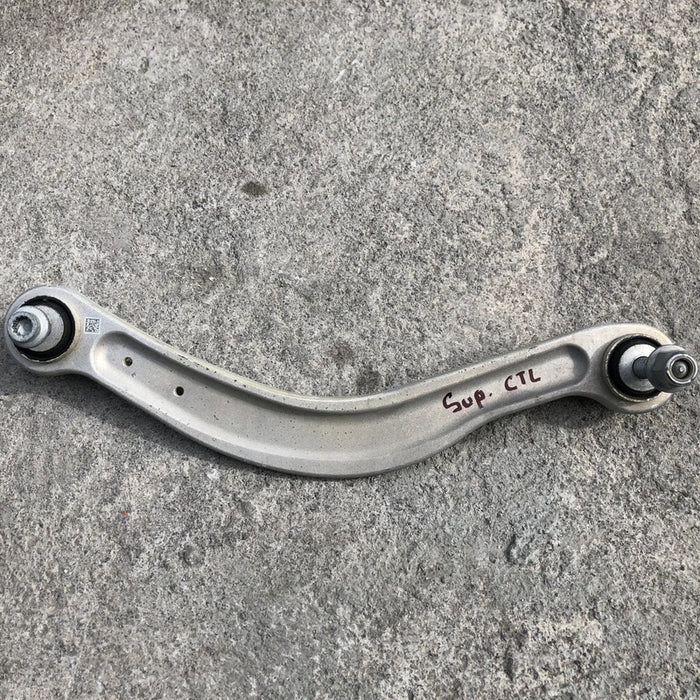 Tirante Trasero Derecho Original Para Mercedes Benz C300 2015, 2016, 2017, 2018 (motor 2.0 Litros)