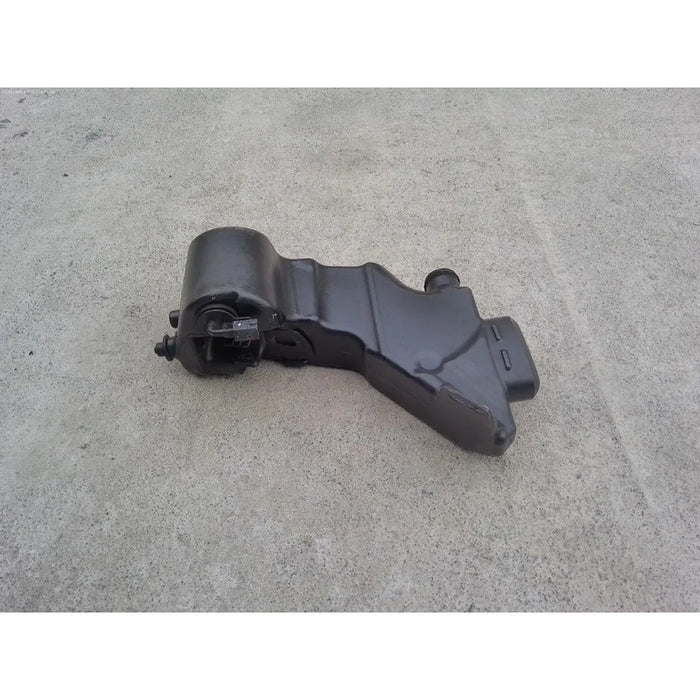 Deposito Limpia Parabrisas Original Para Mercedes Benz C300 2015, 2016, 2017, 2018 (motor 2.0 Litros)