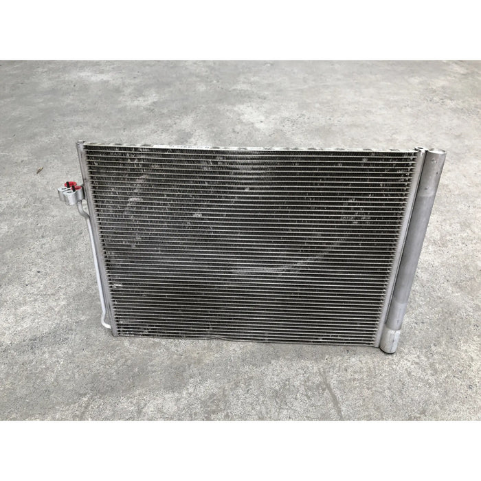 Condensador Original Para Bmw X5 2007, 2008, 2009, 2010