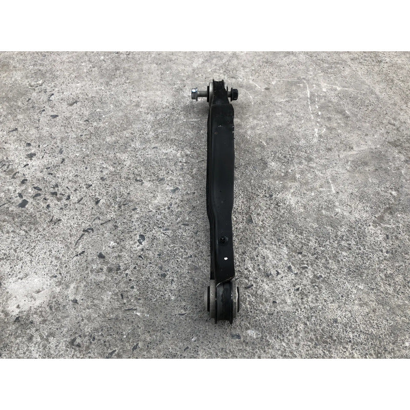 Tirante Trasero Derecho Superior Para Chevrolet Blazer 2019, 2020, 2021, 2022, 2024, 2023 Motor 2.5 Litros