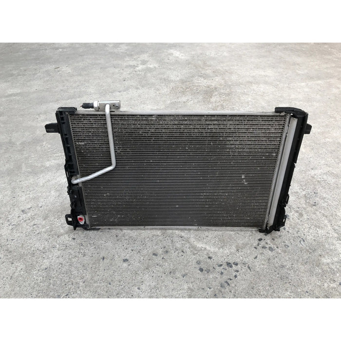 Condensador Original Para Lexus E350 2010, 2011, 2012, 2013, 2014, 2015, 2016 Motor 3.5
