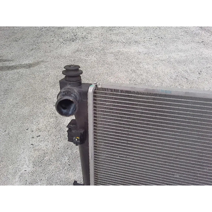 Radiador Original Para Accent 2012, 2013, 2014, 2015, 2016, 2017 Motor 1.6 Litros