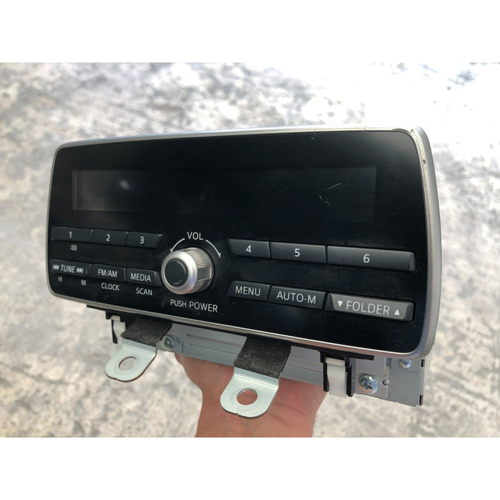 Autoestereo Toyota Yaris Hatchback 2011
