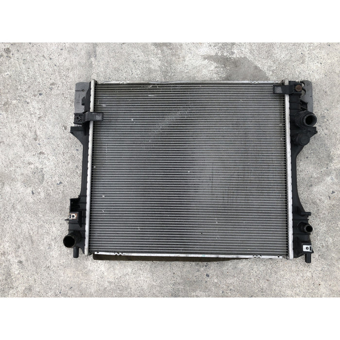 Radiador Original Para Jaguar Xf 2013 Al 2015 Motor 2.0