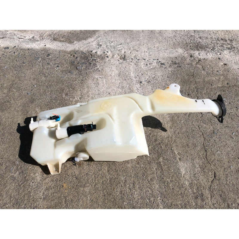 Deposito Limpia Parabrisas Para Gmc Yukon 2007, 2008, 2009, 2010, 2011, 2012, 2013, 2014 (motor 5.3)