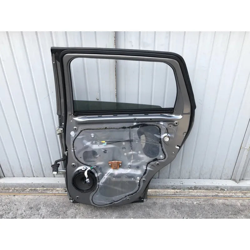 Puerta Trasera Derecha Para Mitsubishi Outlander Sport 2015, 2016, 2017, 2018, 2019, 2020 Trasera Derecha Plateado