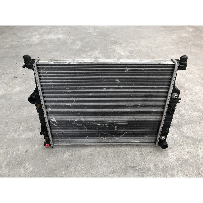 Radiador Original Para Gl450 2007 Al 2012 Motor 4.6
