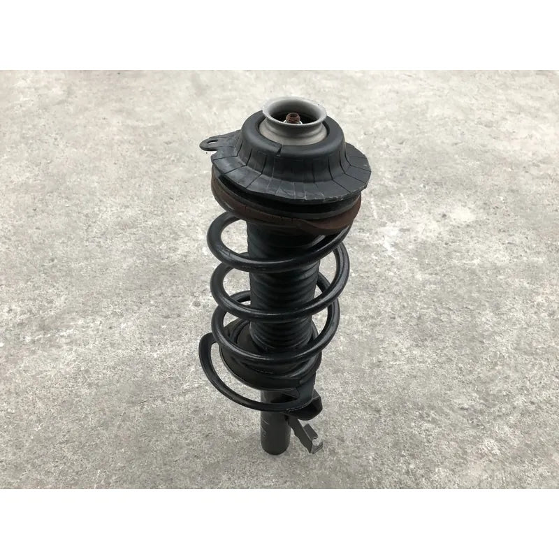 Amortiguador Delantero Izquierdo Para Chrysler 200 2015, 2016, 2017 Motor 2.4 Original