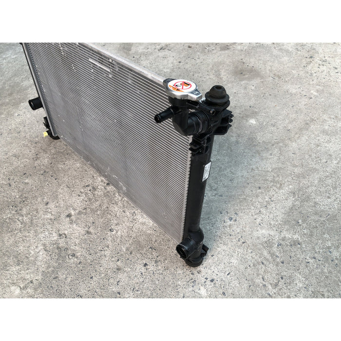 Radiador Original Para Toyota Camry 2018 Al 2023 Motor 2.5